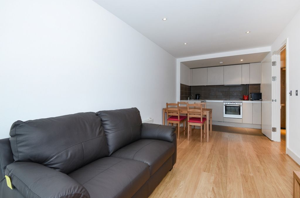 Property photo 1 of 7 206340  (2)c
