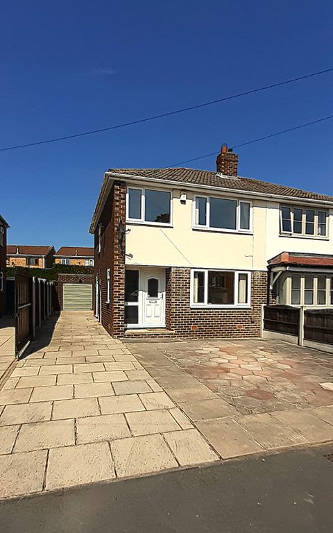 Property photo 1 of 17 Photo 0