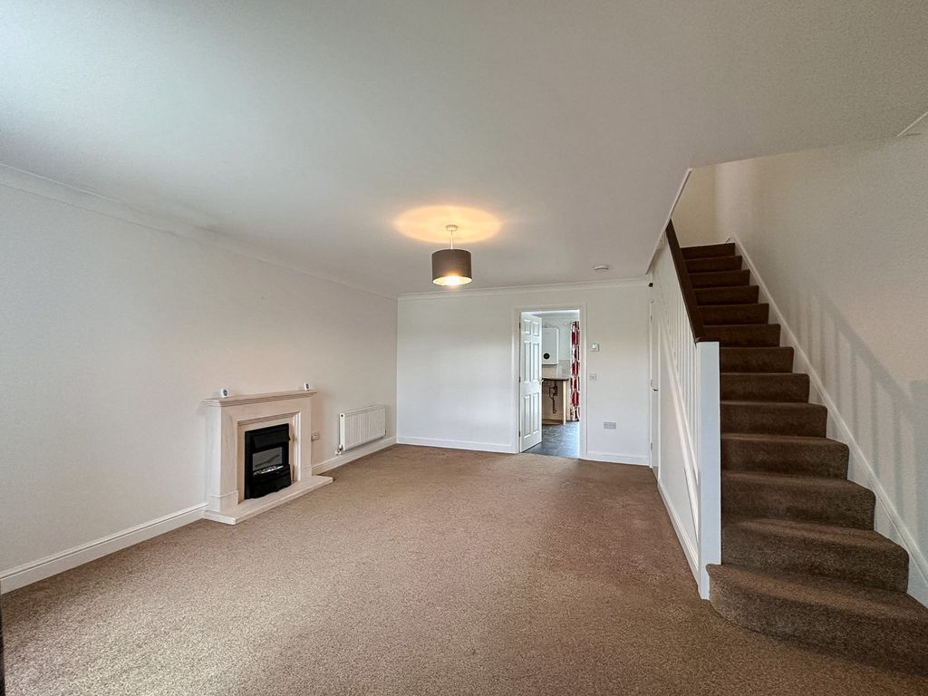 Property photo 3 of 25 4992093