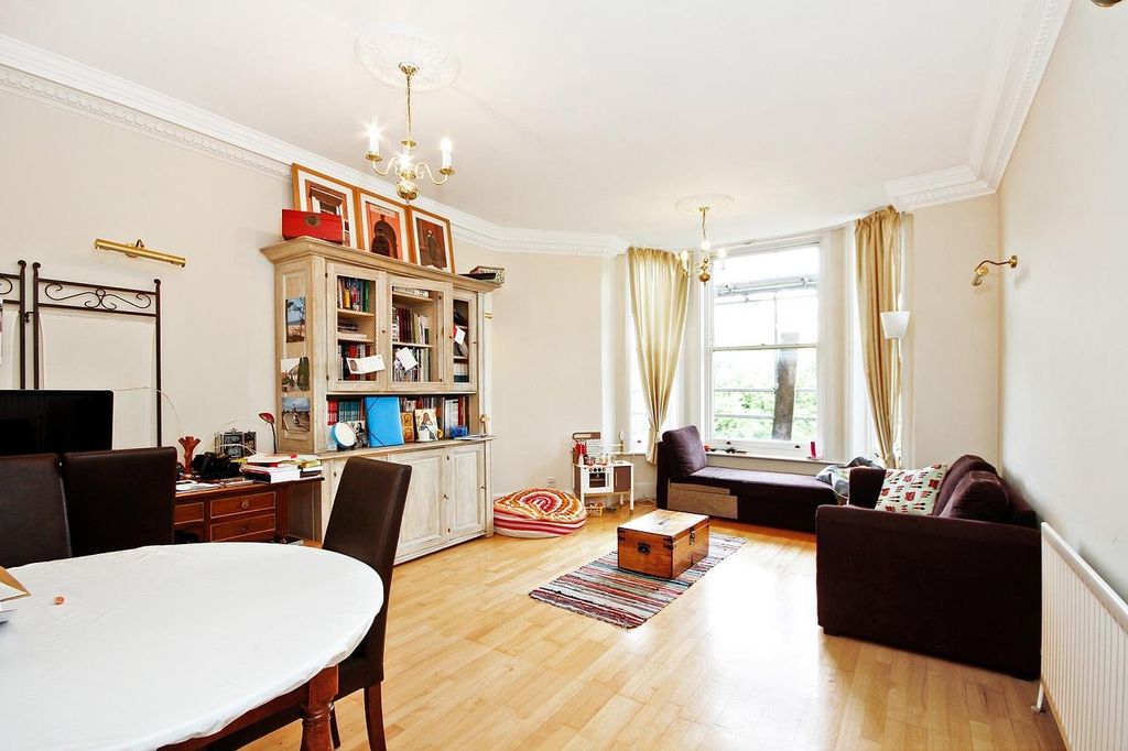 Property photo 2 of 7
