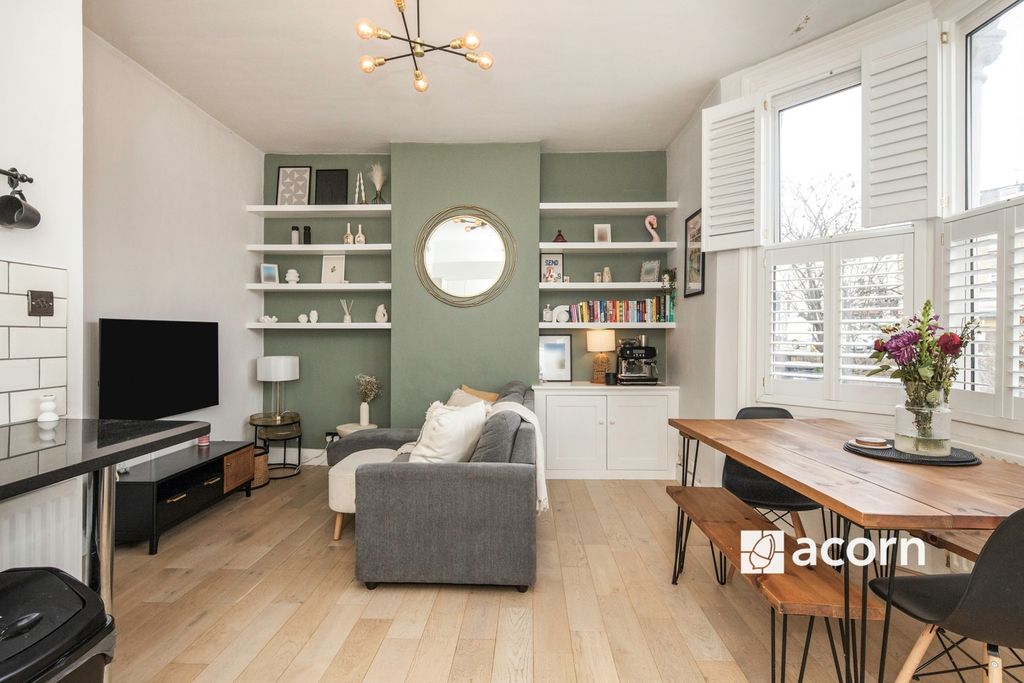 Property photo 2 of 10 26A50F2c-1711-F11...