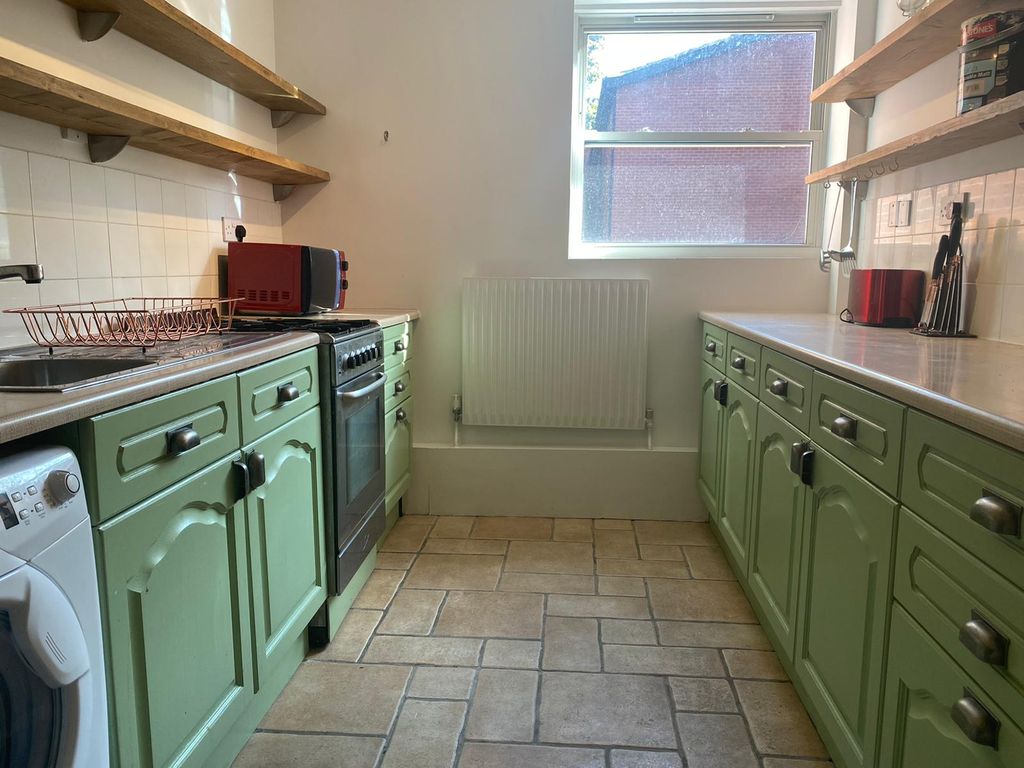 Property photo 3 of 7