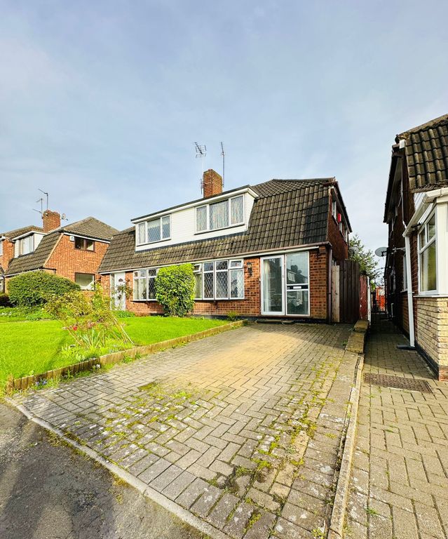Property photo 1 of 8