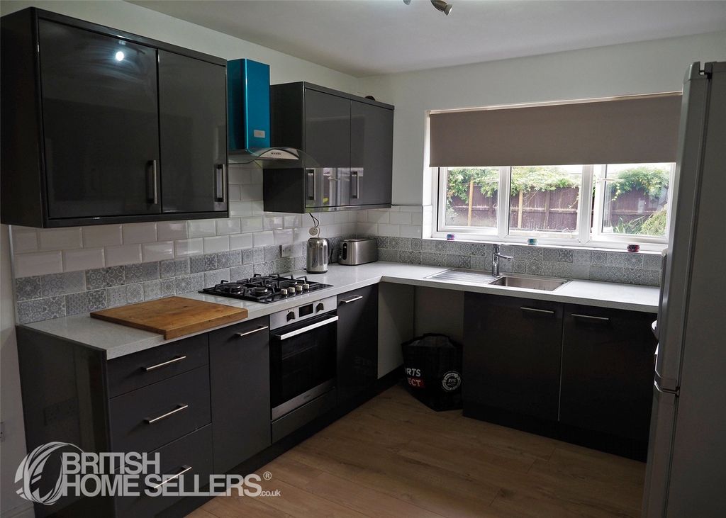 Property photo 3 of 25 Picture No. 24