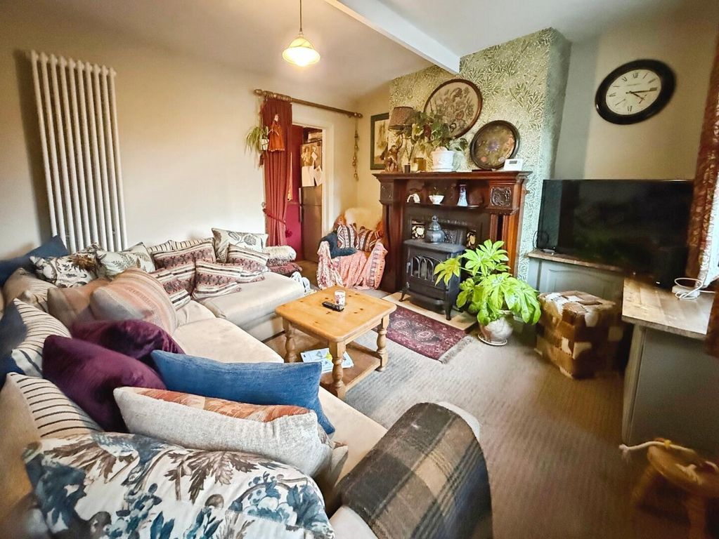 Property photo 2 of 17 Living Room