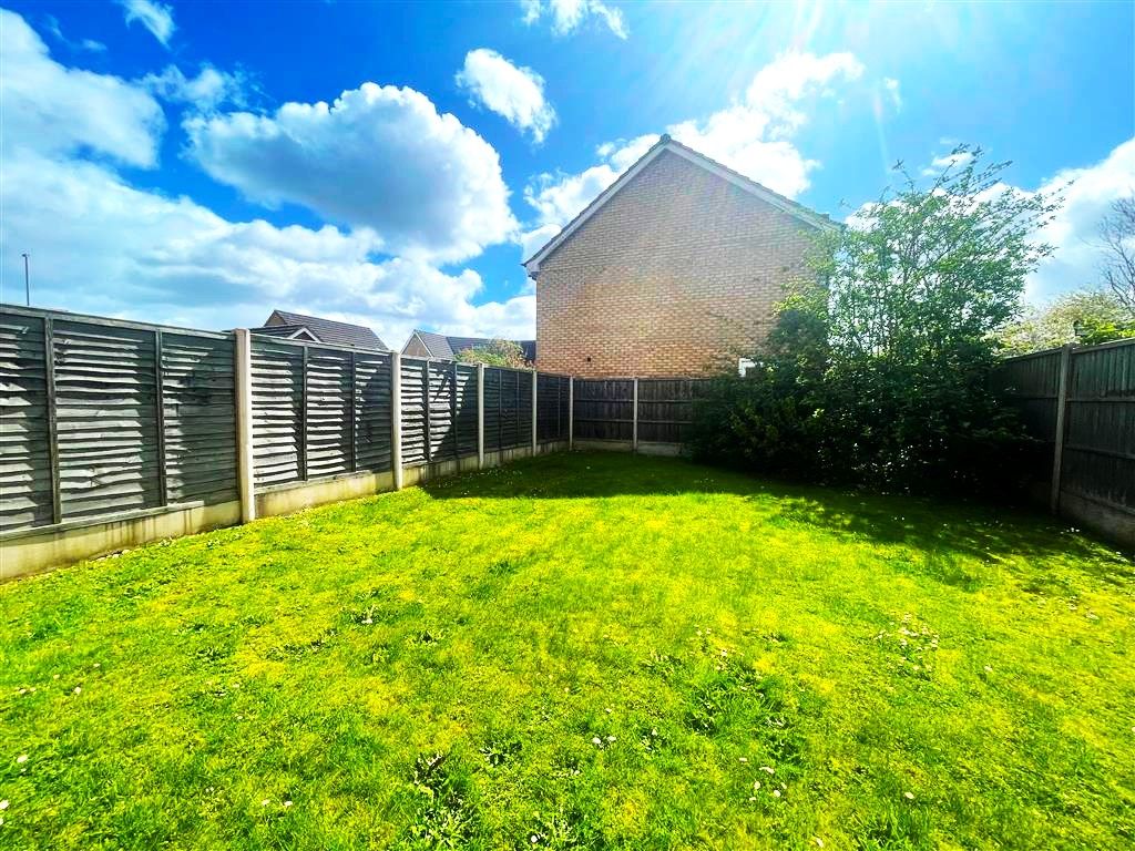 Property photo 2 of 10 Garden