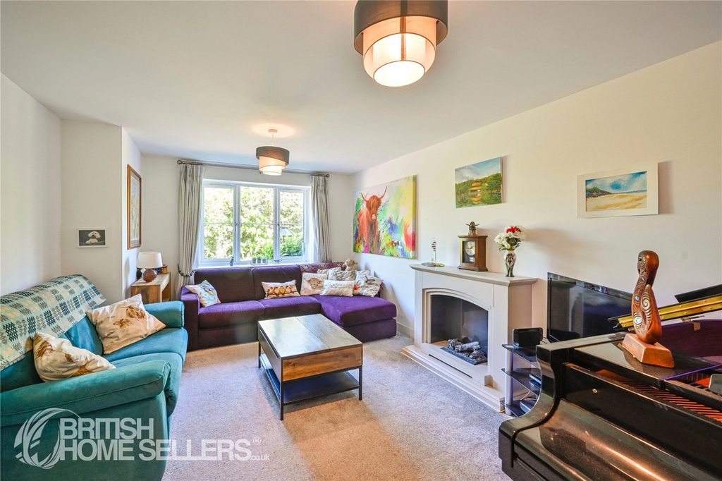 Property photo 3 of 22 Picture No. 04