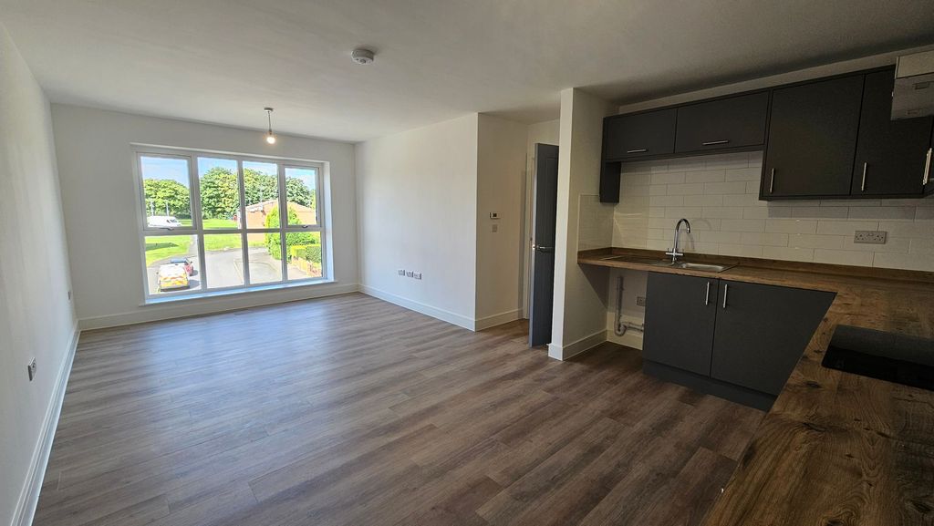 Property photo 2 of 9 Photo 2