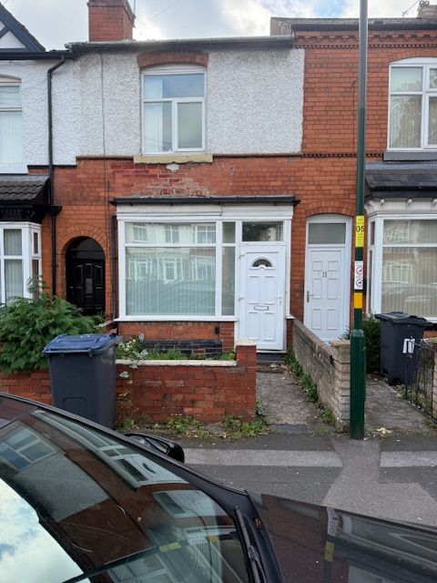 Property photo 2 of 27