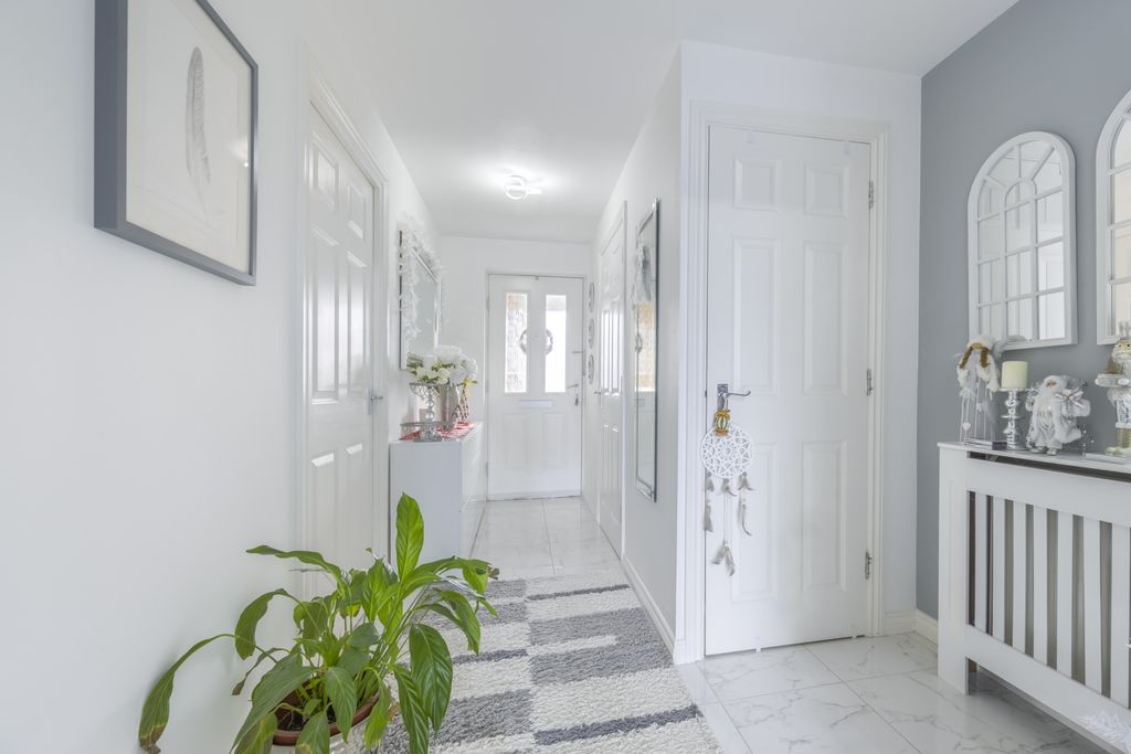 Property photo 2 of 15 Dsc_8245Hdr-Edit