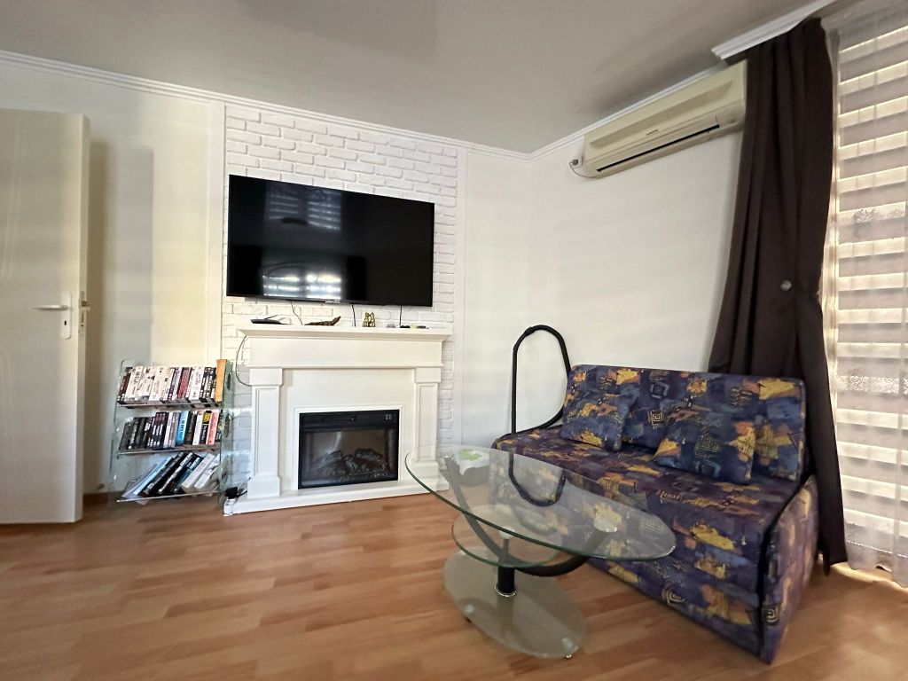 Property photo 3 of 20