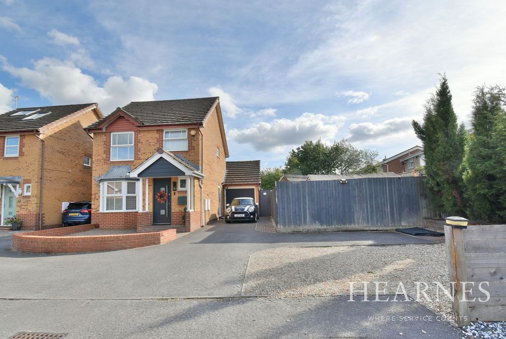 Property photo 1 of 30