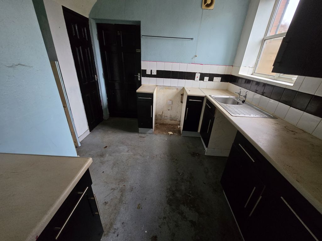 Property photo 3 of 11 20251105_144702.Jpg