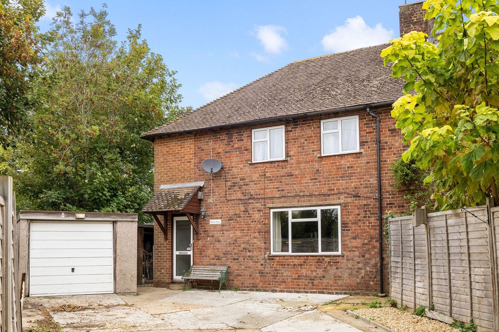 Property photo 1 of 24