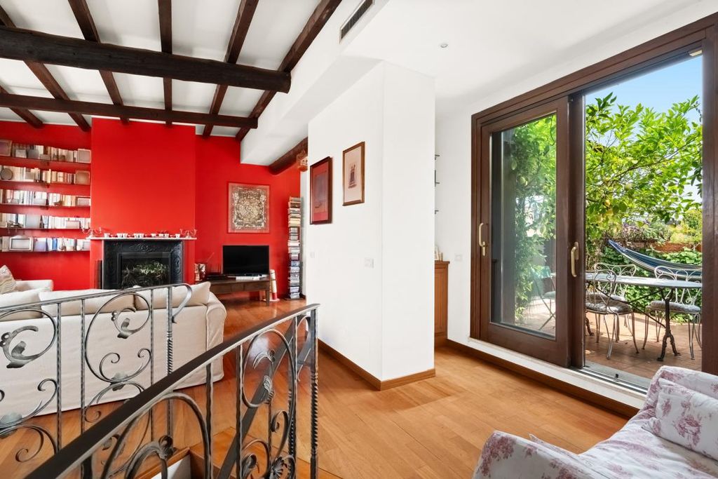Property photo 1 of 36