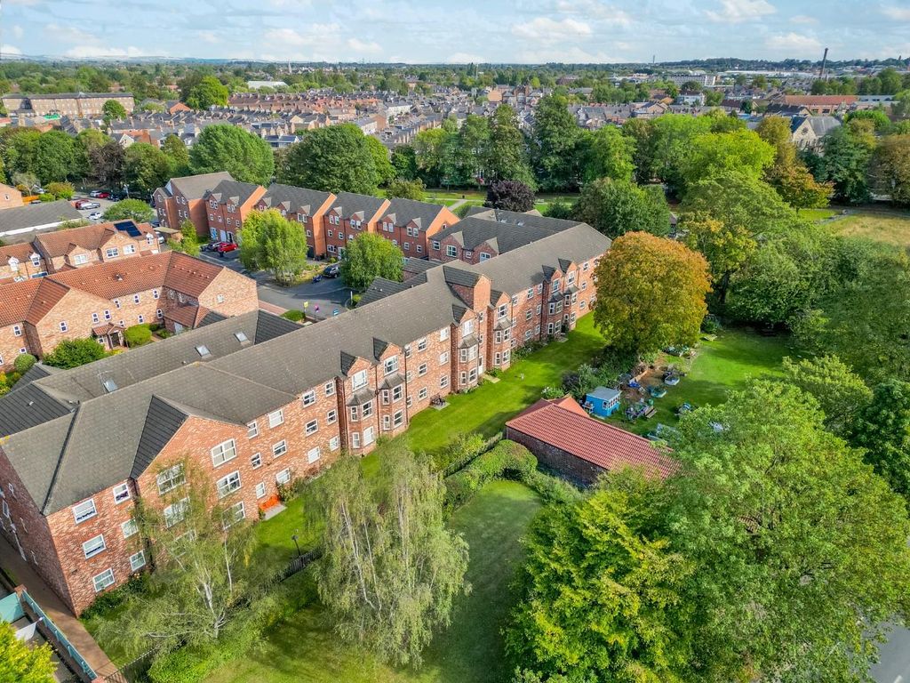 Property photo 1 of 15 40Hp-1-2.Jpg