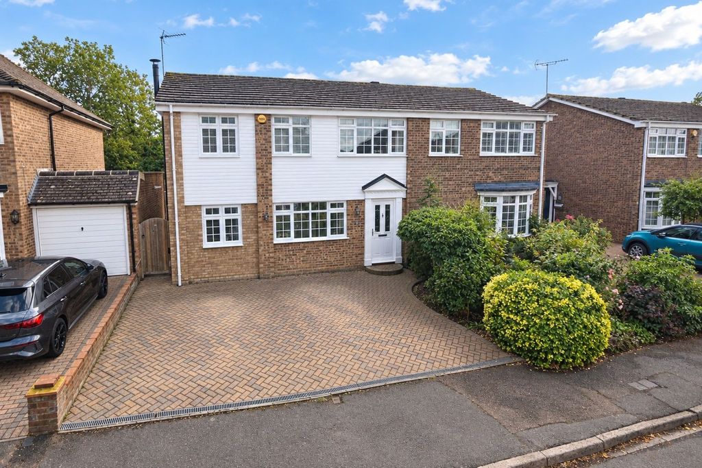 Property photo 1 of 14 4697970