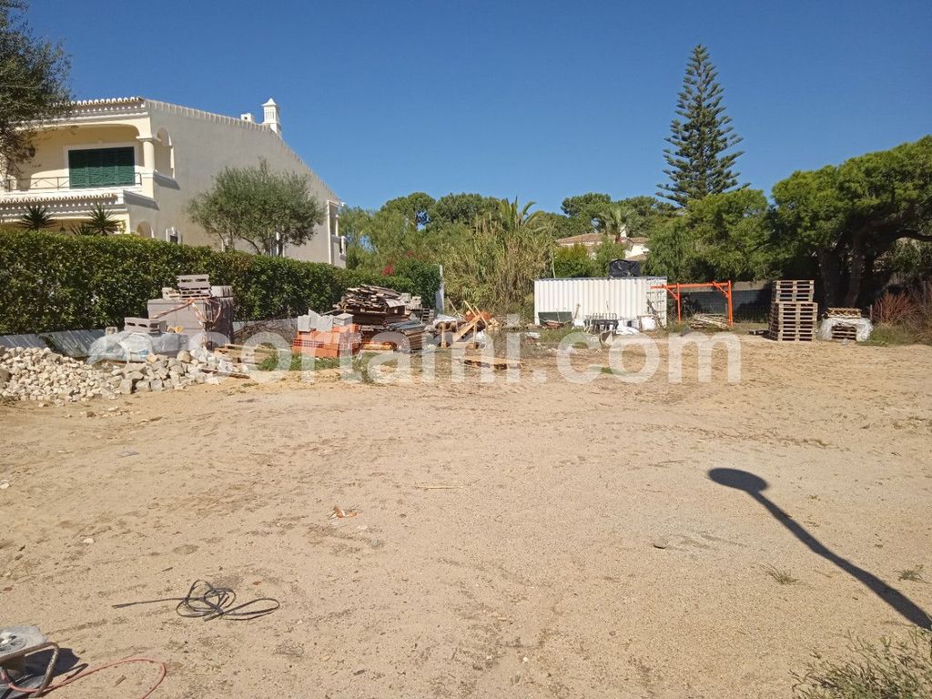 Property photo 1 of 2