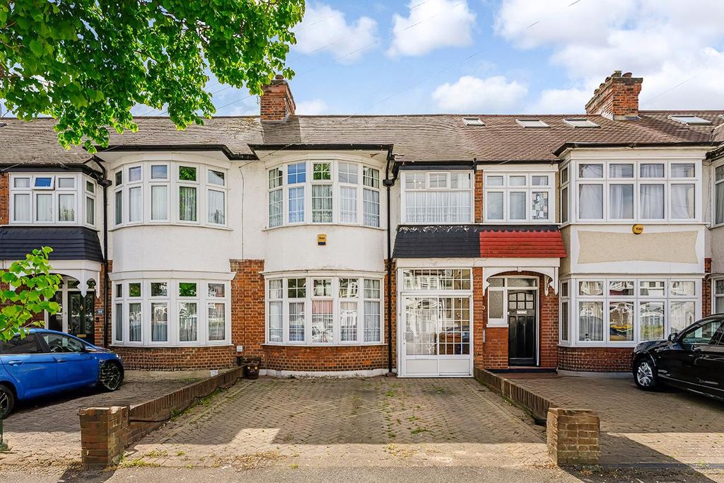 Property photo 1 of 19