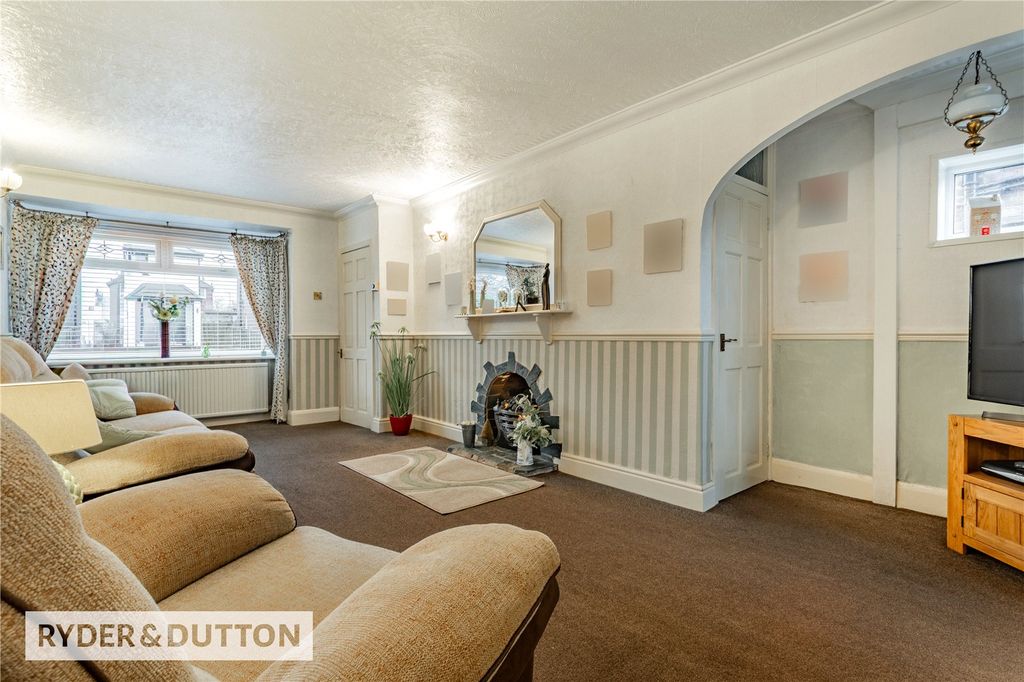 Property photo 3 of 15 Picture 3