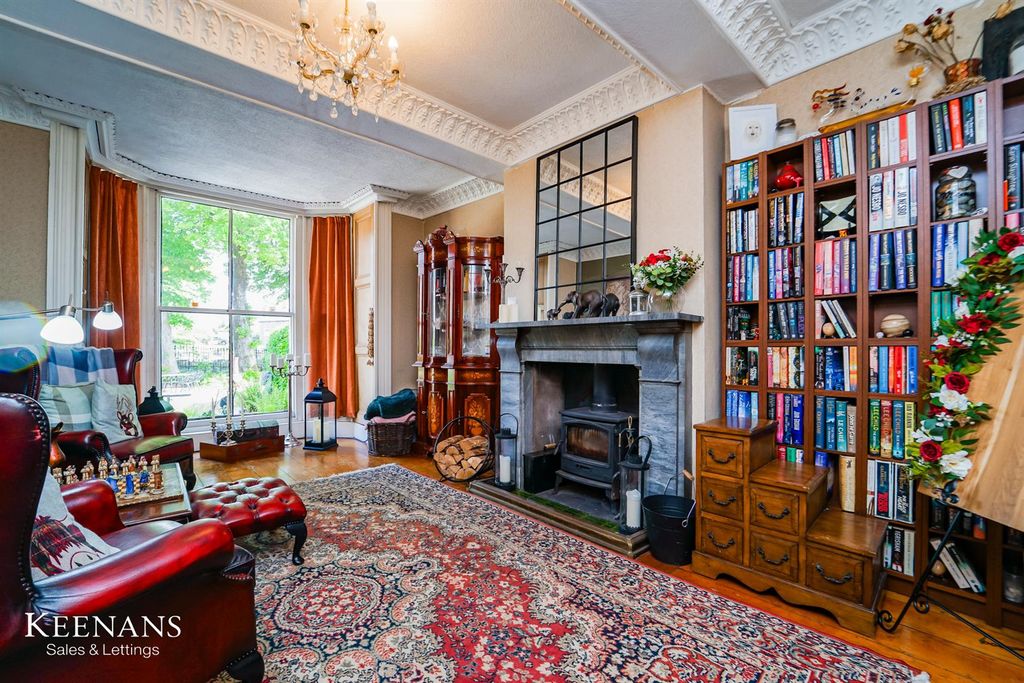 Property photo 3 of 52 3.Jpg