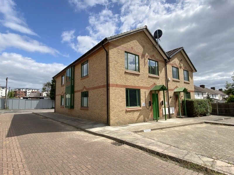 Property photo 1 of 8