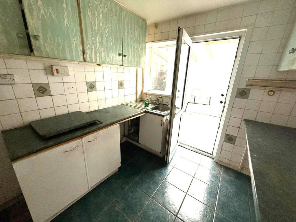 Property photo 3 of 10 Image 3