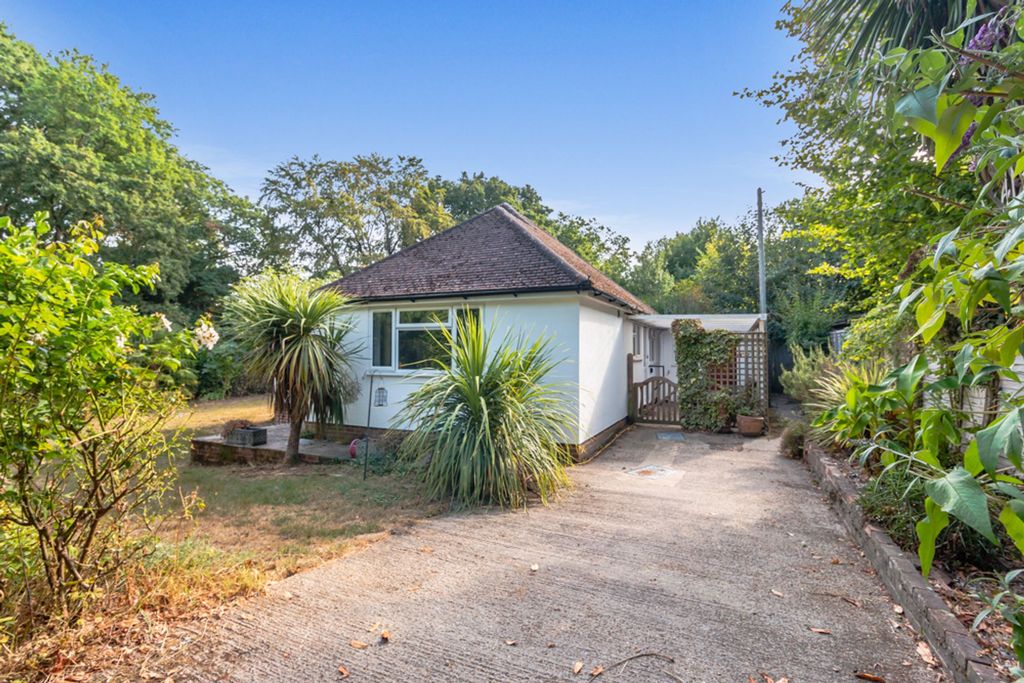 Property photo 1 of 21