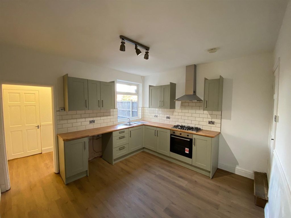 Property photo 2 of 8 Img_2531.Jpg