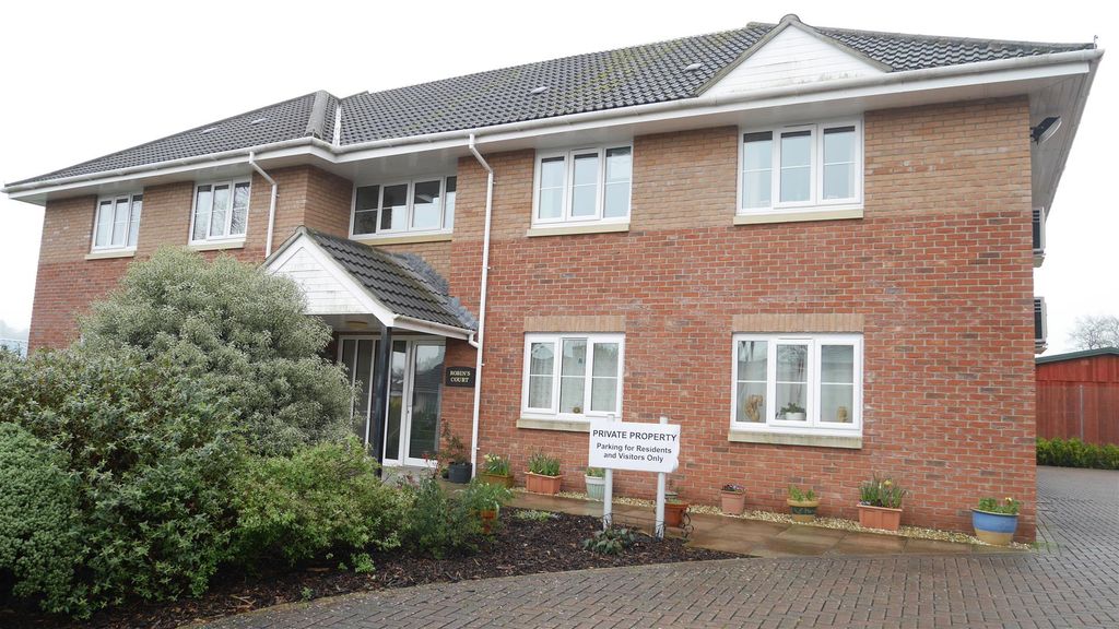 Property photo 1 of 6 P1030790.Jpg