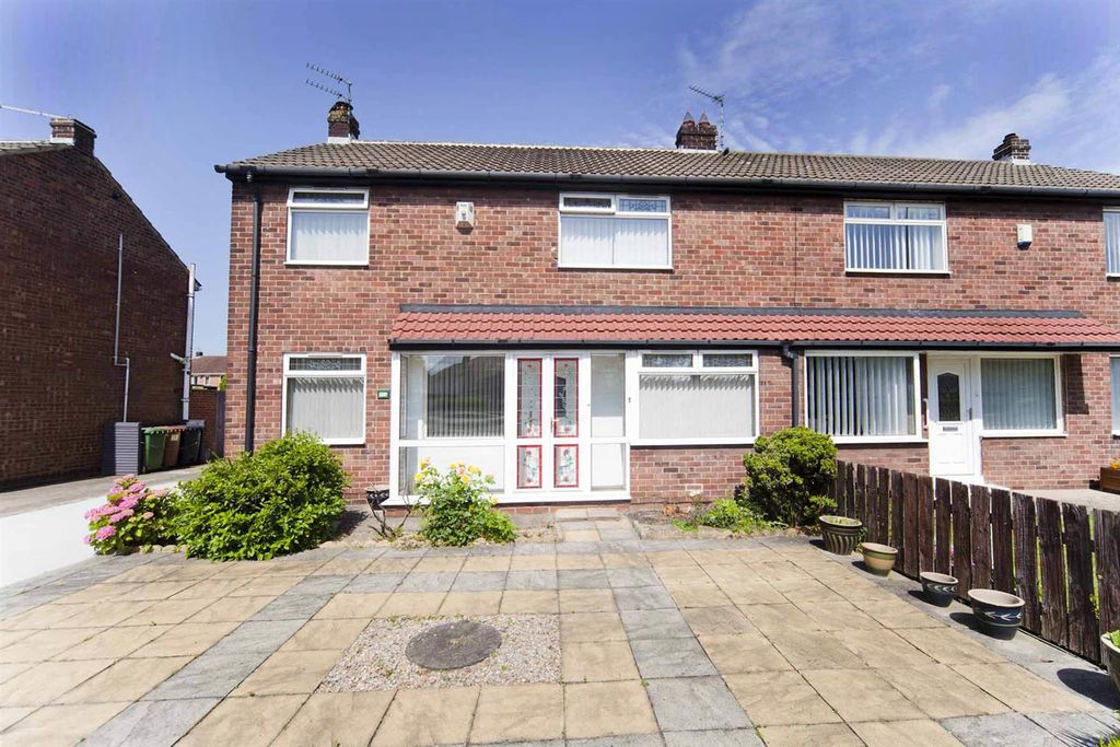 Property photo 1 of 26
