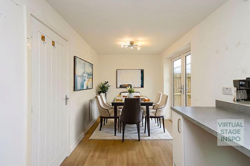 Property photo 3 of 19 Photo 5