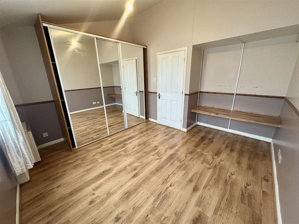 Property photo 3 of 16 20251215_112316628_Ios.Jpg