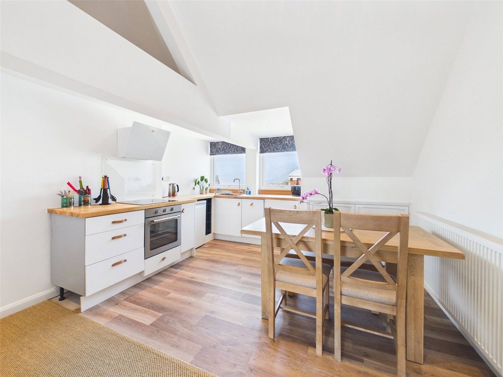 Property photo 2 of 10 Picture No. 07