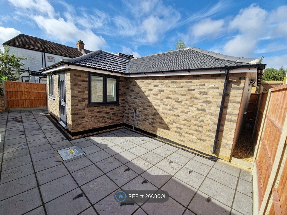 Property photo 1 of 27