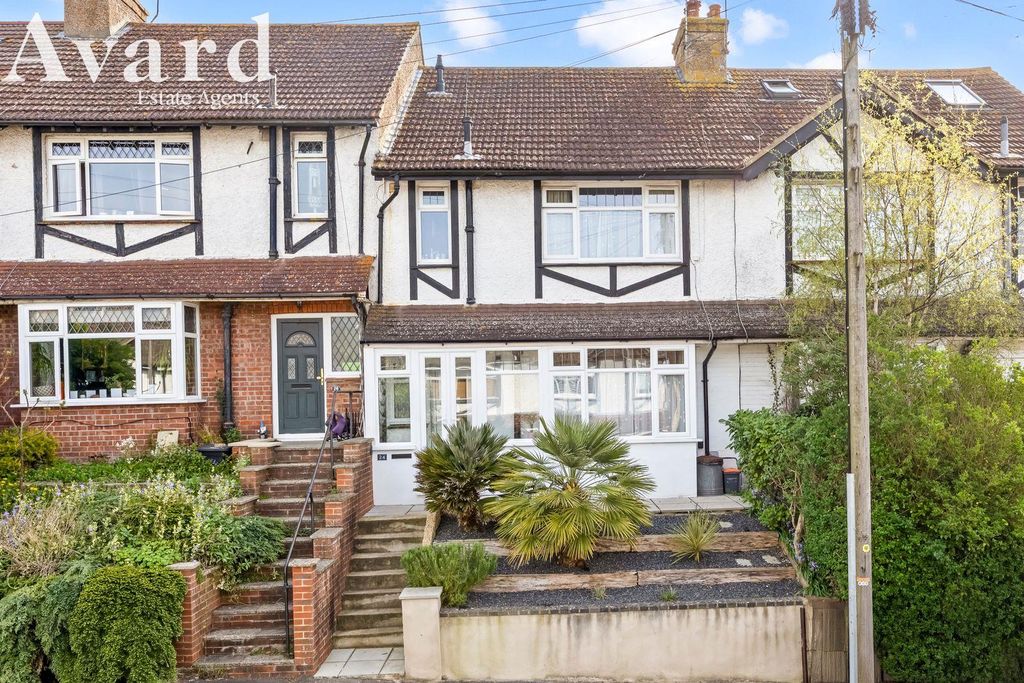 Property photo 2 of 22 116.Jpeg