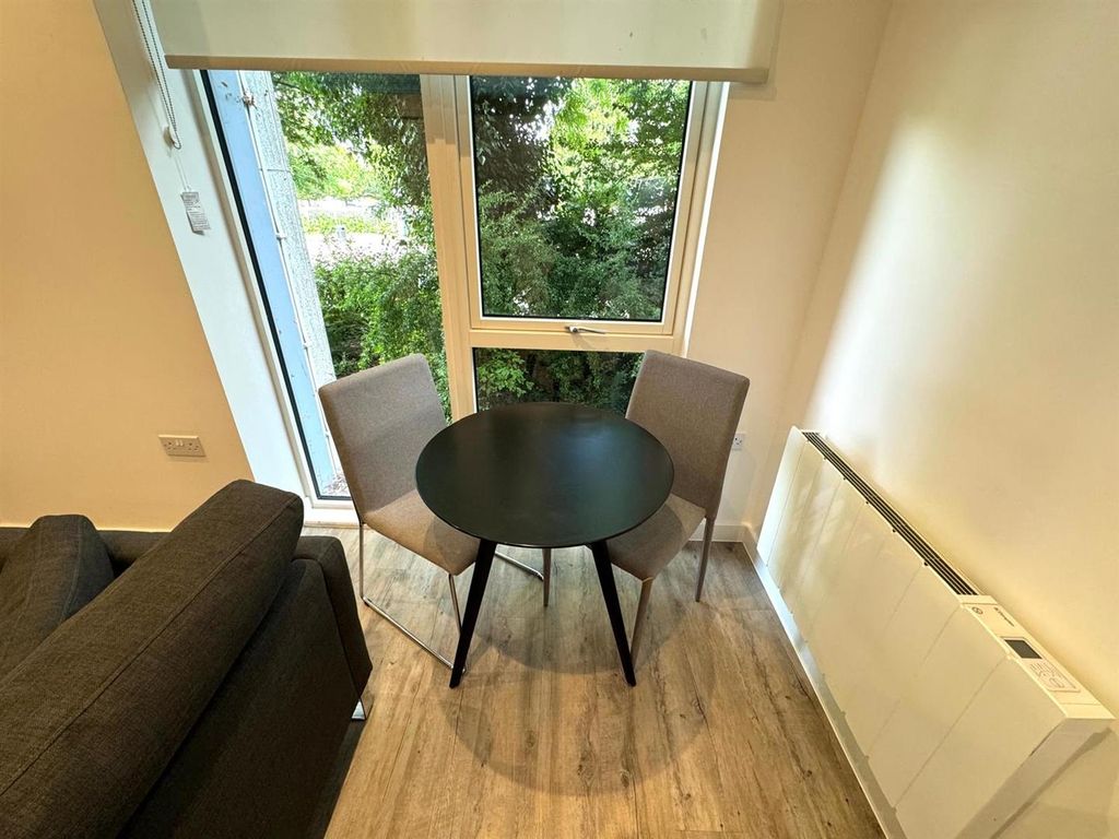 Property photo 3 of 13 Dining Area.Jpg