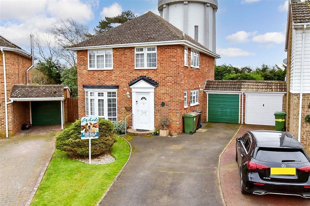 Property photo 1 of 11 Front Elevation (Web)