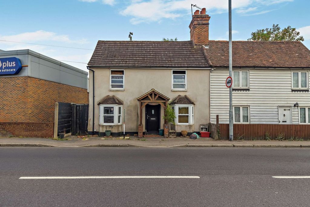 Property photo 1 of 18