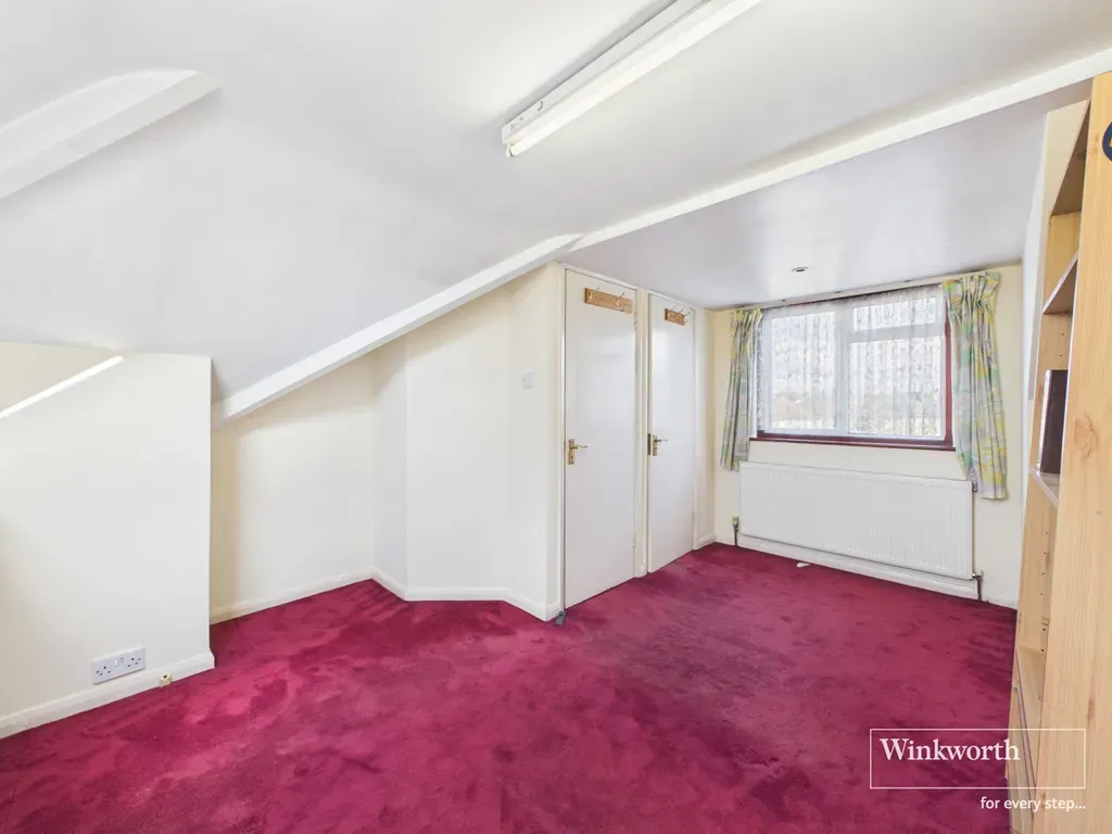 Property photo 3 of 14