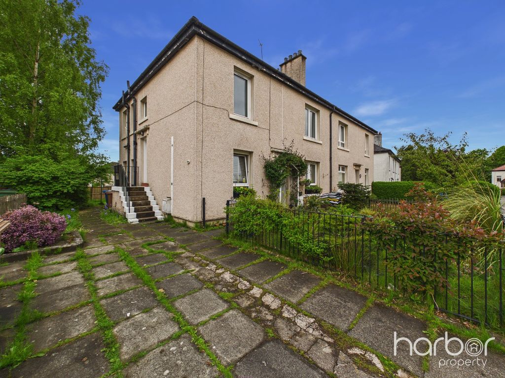 Property photo 2 of 15 4681144