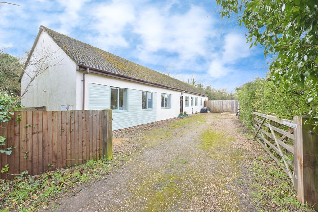 Property photo 1 of 22 Photography