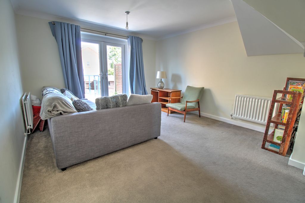 Property photo 2 of 13 A2