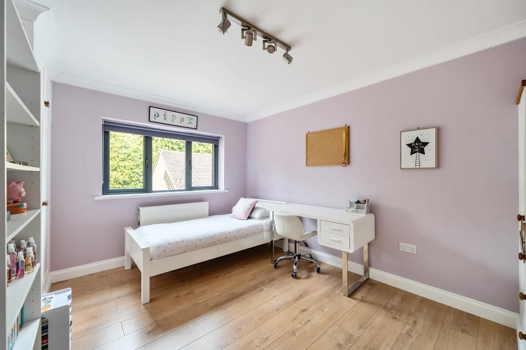 Property photo 3 of 22 Bedroom