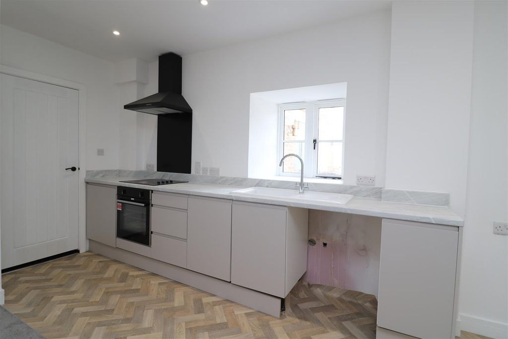 Property photo 2 of 7 Img_5093.Jpg