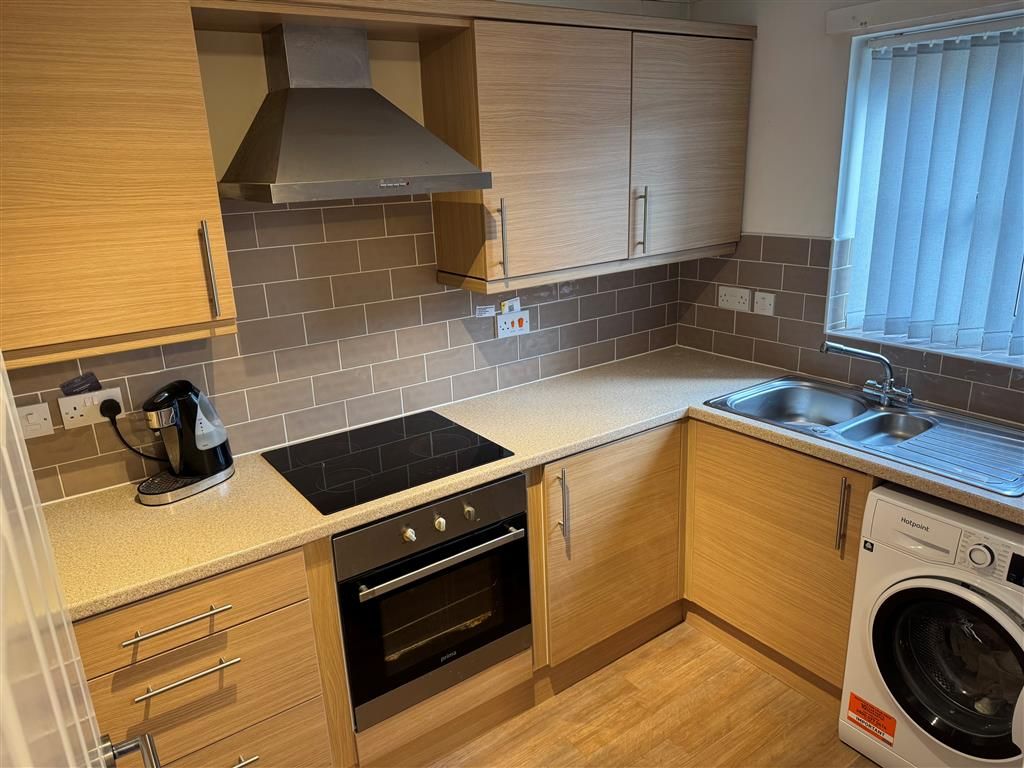 Property photo 2 of 4 Kitchen