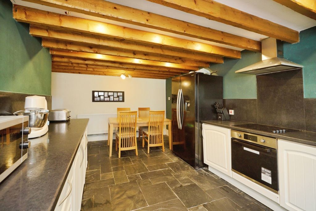 Property photo 2 of 17 Pbox-Img.Jpg