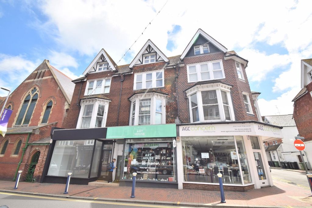 Property photo 1 of 5 Flat 6, Hyde Court 32-34 Grove Road - External.Jpg