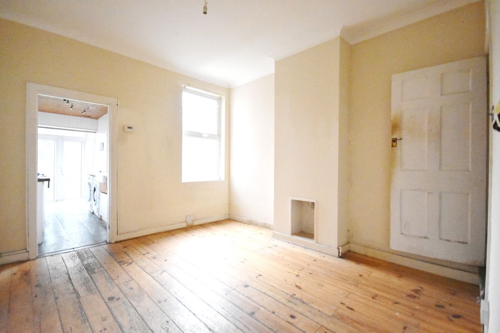 Property photo 2 of 8 Dsc_7708