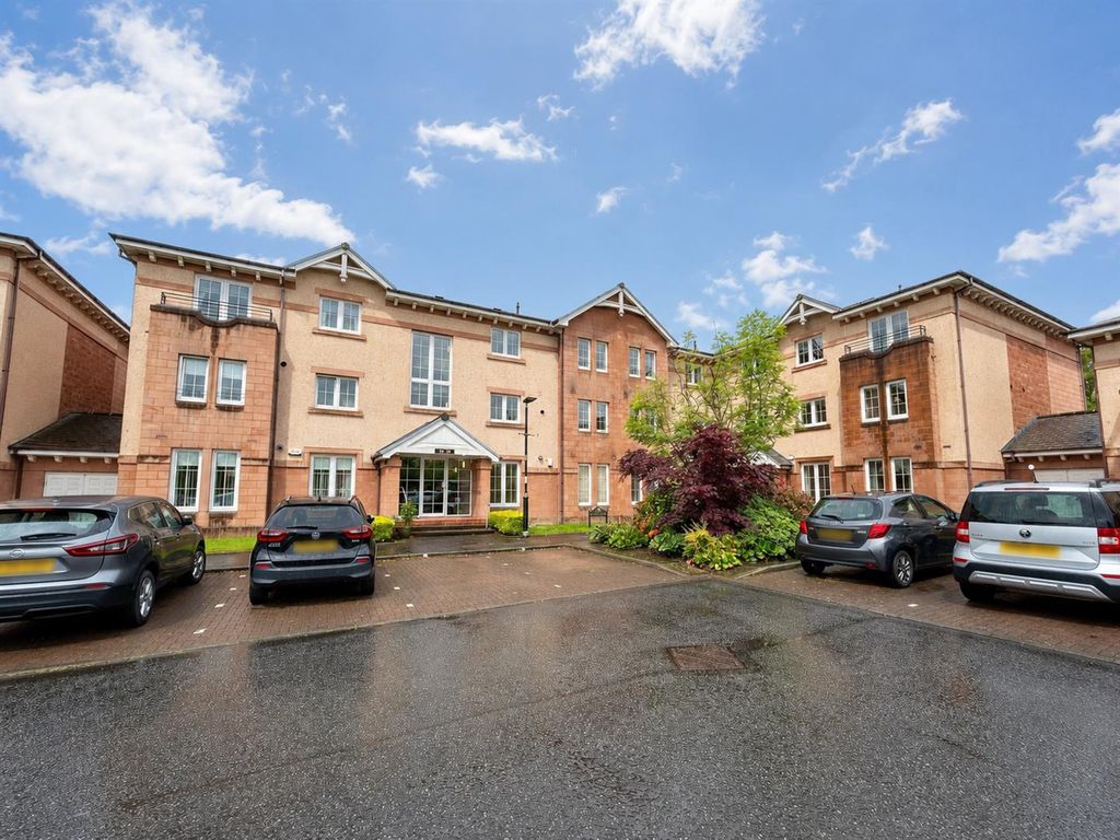 3 bed flat for saleOld Station Court, Bothwell, Glasgow G71